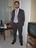 Nico en costume-cravate !