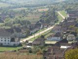 rue toute en longueur dans un village saxon 