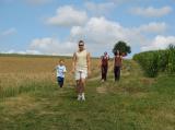 Adrien, Sebastien, Quentin et Stephanie pendant la marche populaire