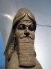 Roi Assyrien monumental